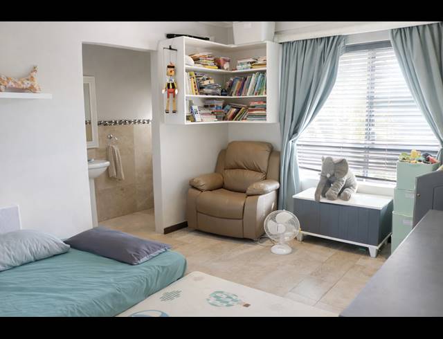 4 BEDROOM HOUSE FOR SALE IN FLAMINGO VLEI